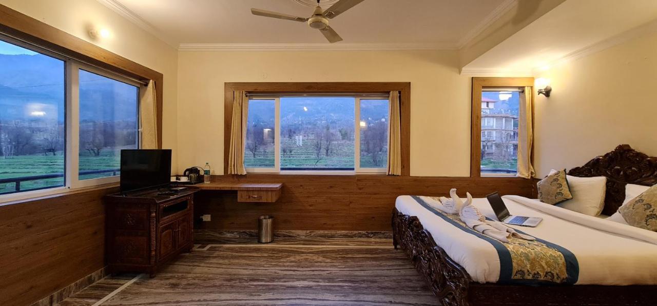 דרמסאלה Hotel Samdupling Himalayan Brothers מראה חיצוני תמונה