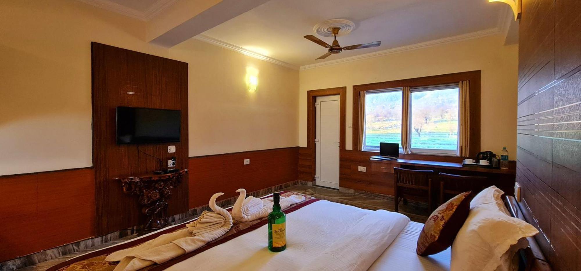 דרמסאלה Hotel Samdupling Himalayan Brothers חדר תמונה
