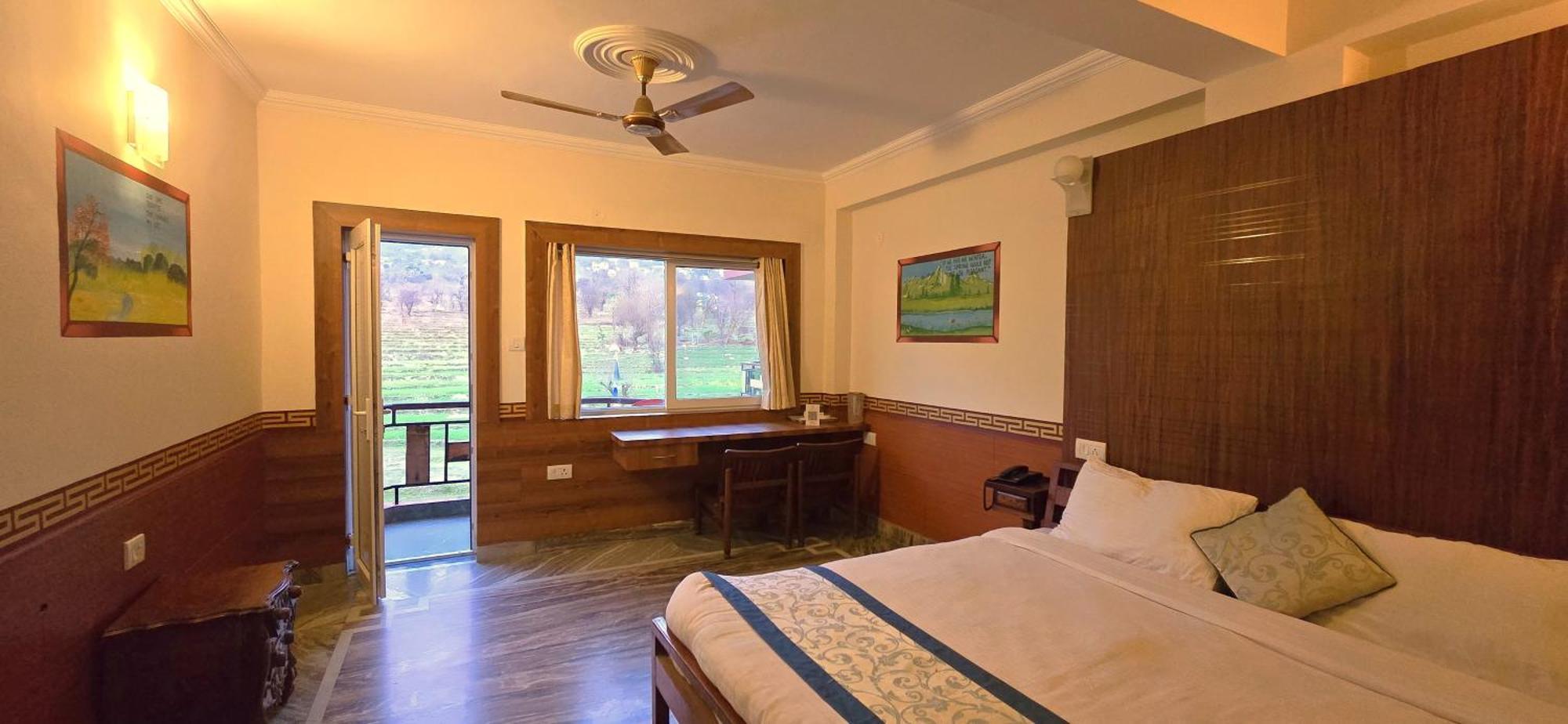 דרמסאלה Hotel Samdupling Himalayan Brothers מראה חיצוני תמונה